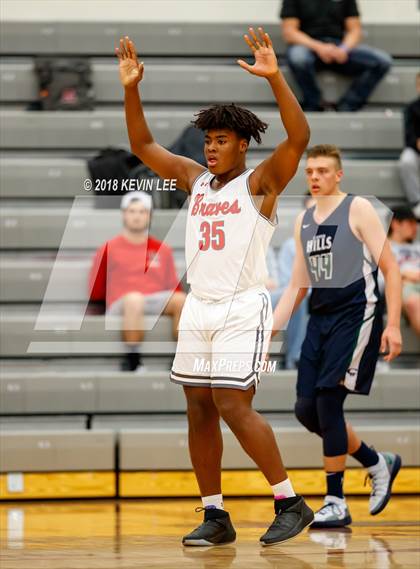 Thumbnail 3 in Bountiful vs. Copper Hills (Utah Elite 8) photogallery.