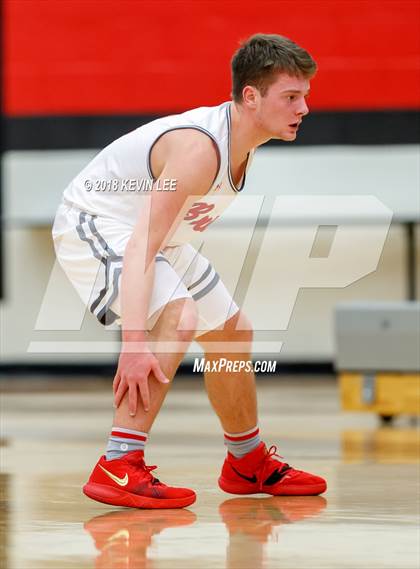 Thumbnail 3 in Bountiful vs. Copper Hills (Utah Elite 8) photogallery.