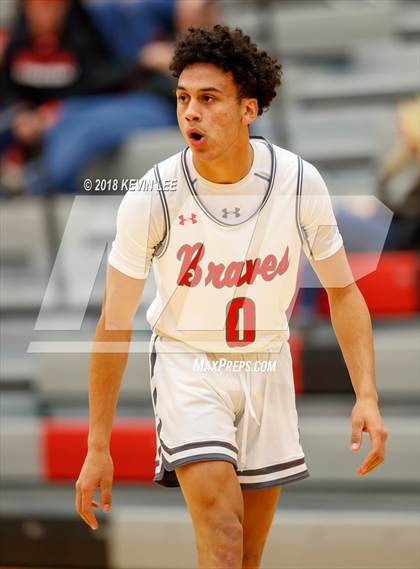 Thumbnail 2 in Bountiful vs. Copper Hills (Utah Elite 8) photogallery.
