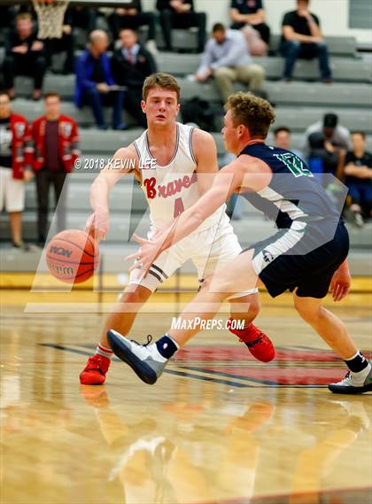 Thumbnail 1 in Bountiful vs. Copper Hills (Utah Elite 8) photogallery.