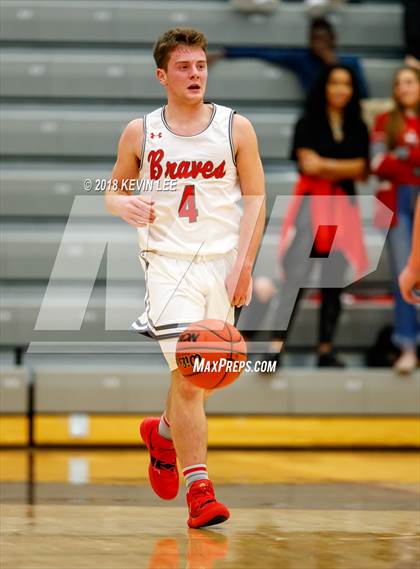 Thumbnail 2 in Bountiful vs. Copper Hills (Utah Elite 8) photogallery.