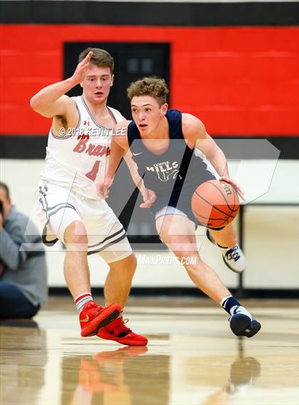 Thumbnail 3 in Bountiful vs. Copper Hills (Utah Elite 8) photogallery.