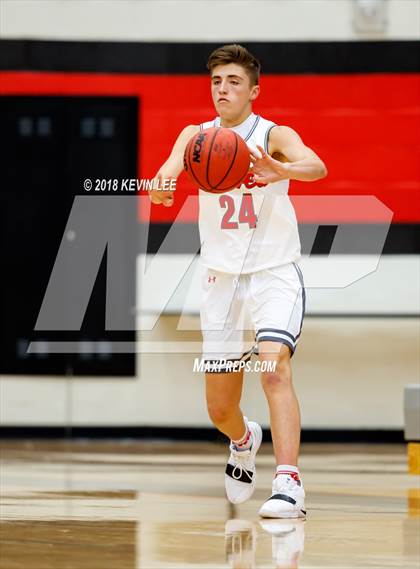 Thumbnail 2 in Bountiful vs. Copper Hills (Utah Elite 8) photogallery.