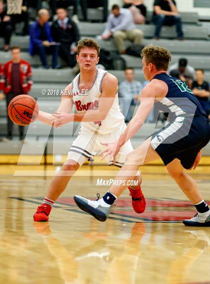 Thumbnail 3 in Bountiful vs. Copper Hills (Utah Elite 8) photogallery.