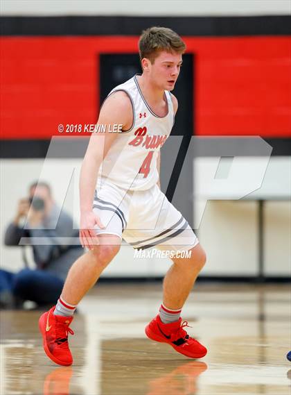 Thumbnail 1 in Bountiful vs. Copper Hills (Utah Elite 8) photogallery.