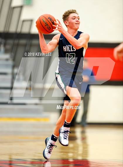 Thumbnail 3 in Bountiful vs. Copper Hills (Utah Elite 8) photogallery.