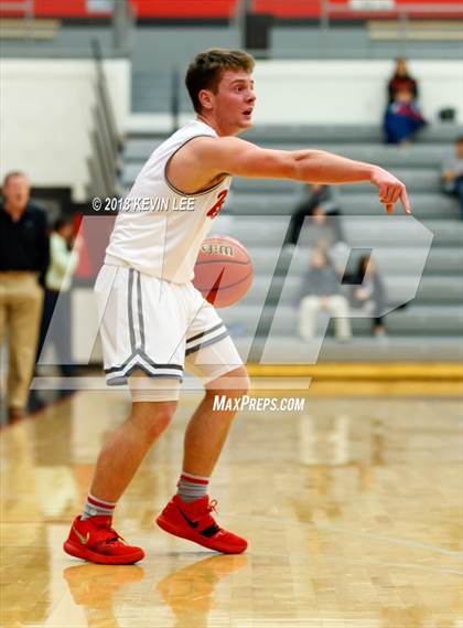 Thumbnail 3 in Bountiful vs. Copper Hills (Utah Elite 8) photogallery.
