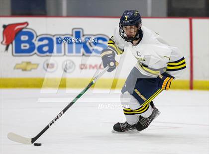 Thumbnail 3 in Nashua North - Souhegan @ Bow photogallery.