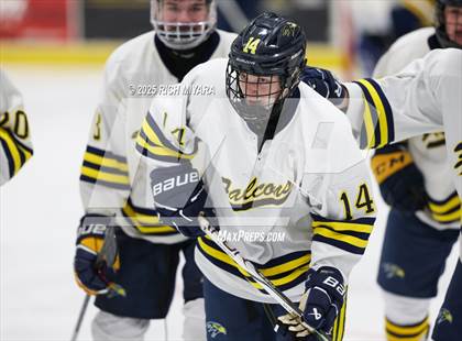 Thumbnail 3 in Nashua North - Souhegan @ Bow photogallery.