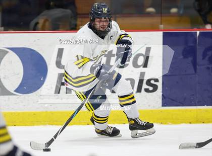 Thumbnail 2 in Nashua North - Souhegan @ Bow photogallery.