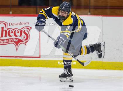 Thumbnail 1 in Nashua North - Souhegan @ Bow photogallery.
