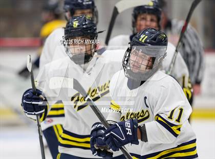 Thumbnail 3 in Nashua North - Souhegan @ Bow photogallery.