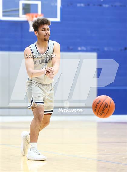 Thumbnail 3 in Decatur vs Young Men's Leadership Academy (UIL 4A Bi-District Playoff) photogallery.