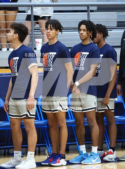 Thumbnail 2 in Decatur vs Young Men's Leadership Academy (UIL 4A Bi-District Playoff) photogallery.