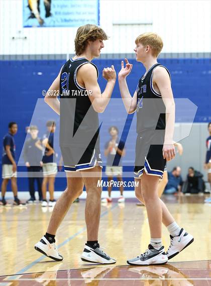 Thumbnail 2 in Decatur vs Young Men's Leadership Academy (UIL 4A Bi-District Playoff) photogallery.