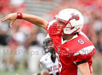 Thumbnail 1 in Oak Hills vs. La Salle (Skyline Crosstown Showdown) photogallery.