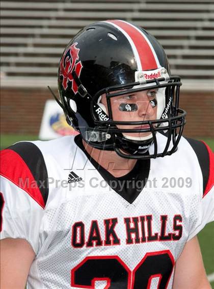 Thumbnail 3 in Oak Hills vs. La Salle (Skyline Crosstown Showdown) photogallery.