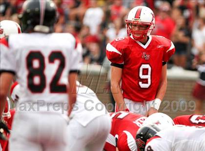 Thumbnail 3 in Oak Hills vs. La Salle (Skyline Crosstown Showdown) photogallery.