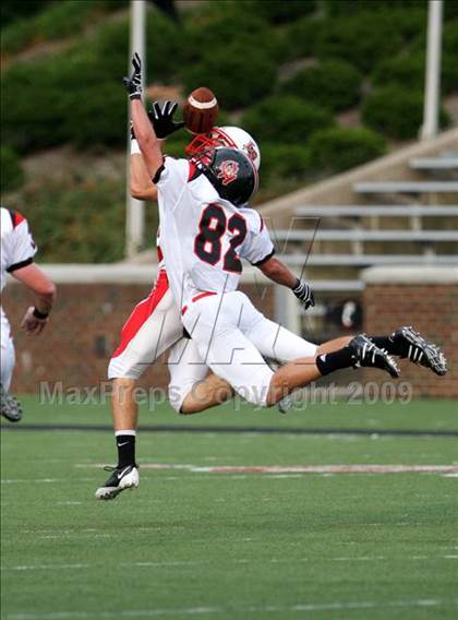 Thumbnail 3 in Oak Hills vs. La Salle (Skyline Crosstown Showdown) photogallery.