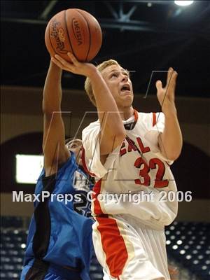 Thumbnail 1 in Santa Fe Christian vs. San Pasqual Academy (SDS D5 Final) photogallery.