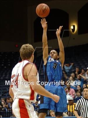 Thumbnail 2 in Santa Fe Christian vs. San Pasqual Academy (SDS D5 Final) photogallery.