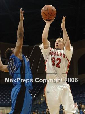 Thumbnail 2 in Santa Fe Christian vs. San Pasqual Academy (SDS D5 Final) photogallery.