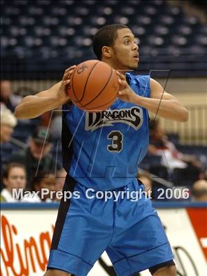 Thumbnail 3 in Santa Fe Christian vs. San Pasqual Academy (SDS D5 Final) photogallery.