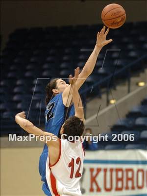 Thumbnail 2 in Santa Fe Christian vs. San Pasqual Academy (SDS D5 Final) photogallery.
