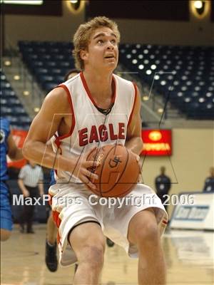 Thumbnail 3 in Santa Fe Christian vs. San Pasqual Academy (SDS D5 Final) photogallery.