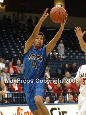 Thumbnail 3 in Santa Fe Christian vs. San Pasqual Academy (SDS D5 Final) photogallery.