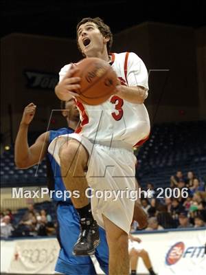 Thumbnail 3 in Santa Fe Christian vs. San Pasqual Academy (SDS D5 Final) photogallery.