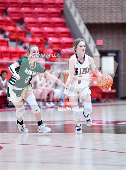 Thumbnail 3 in De Leon vs Valley Mills (UIL 2A Region II Bi-District) photogallery.