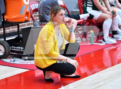 Thumbnail 3 in De Leon vs Valley Mills (UIL 2A Region II Bi-District) photogallery.