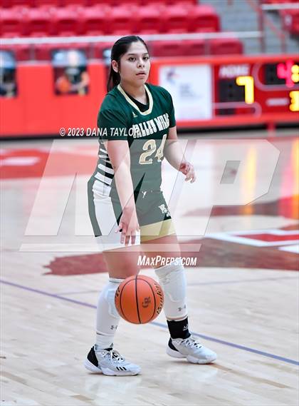Thumbnail 1 in De Leon vs Valley Mills (UIL 2A Region II Bi-District) photogallery.