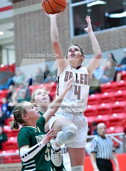 Thumbnail 2 in De Leon vs Valley Mills (UIL 2A Region II Bi-District) photogallery.