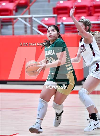 Thumbnail 2 in De Leon vs Valley Mills (UIL 2A Region II Bi-District) photogallery.