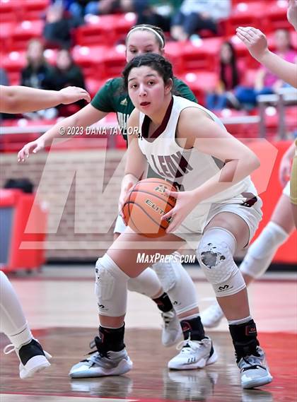 Thumbnail 1 in De Leon vs Valley Mills (UIL 2A Region II Bi-District) photogallery.