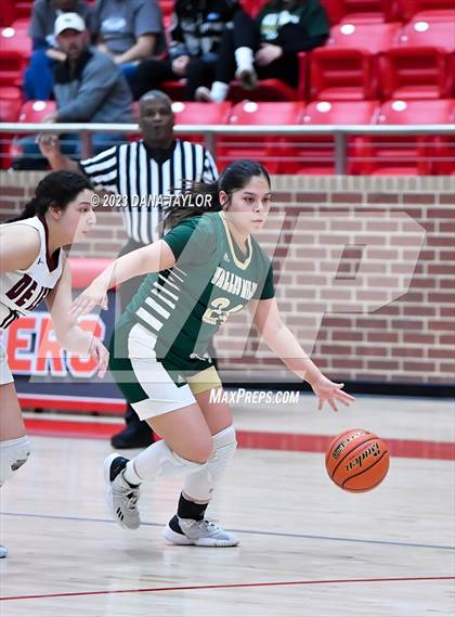 Thumbnail 1 in De Leon vs Valley Mills (UIL 2A Region II Bi-District) photogallery.