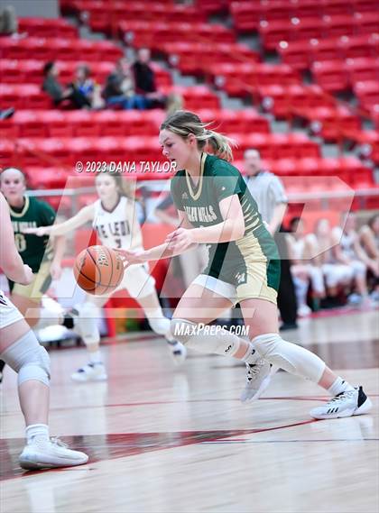 Thumbnail 2 in De Leon vs Valley Mills (UIL 2A Region II Bi-District) photogallery.