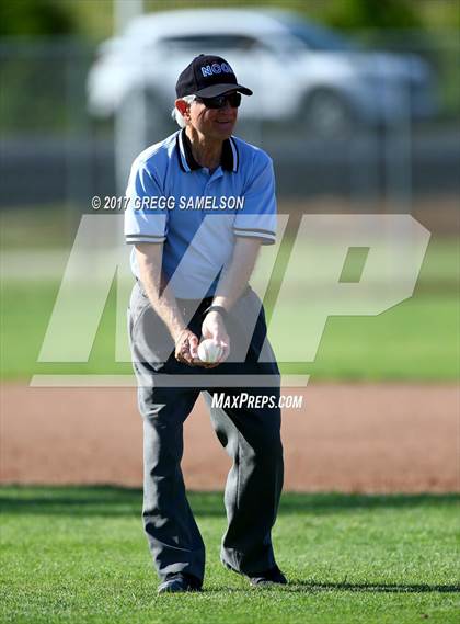 Thumbnail 1 in Saint Francis vs. Davis (Boras Classic North) photogallery.