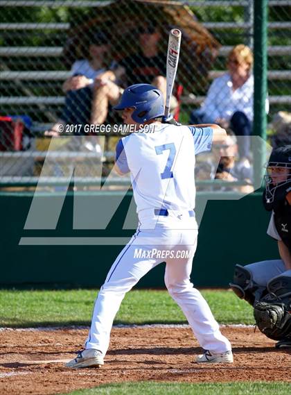 Thumbnail 3 in Saint Francis vs. Davis (Boras Classic North) photogallery.