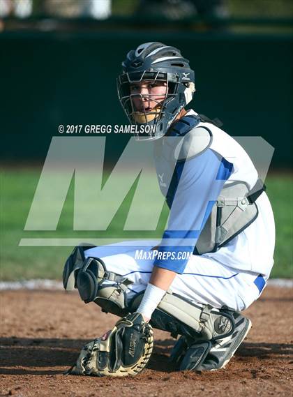 Thumbnail 3 in Saint Francis vs. Davis (Boras Classic North) photogallery.