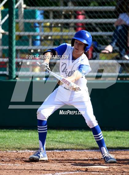 Thumbnail 2 in Saint Francis vs. Davis (Boras Classic North) photogallery.