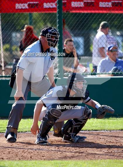 Thumbnail 3 in Saint Francis vs. Davis (Boras Classic North) photogallery.
