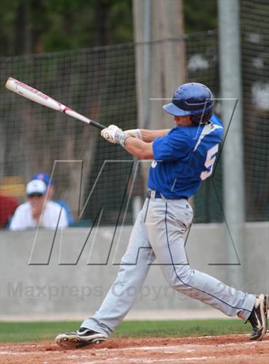 null - Photo 01