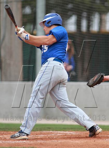 Thumbnail 3 in Arkansas City vs. Andover (KSHSAA 5A Regional Playoff) photogallery.