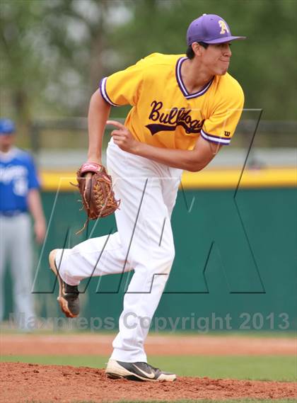 Thumbnail 1 in Arkansas City vs. Andover (KSHSAA 5A Regional Playoff) photogallery.