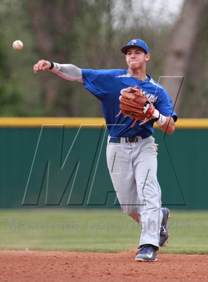 Thumbnail 2 in Arkansas City vs. Andover (KSHSAA 5A Regional Playoff) photogallery.