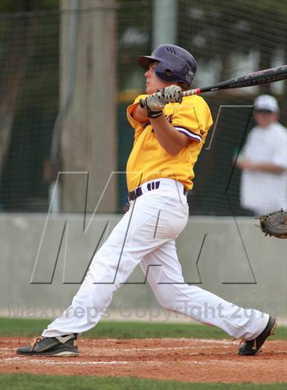Thumbnail 1 in Arkansas City vs. Andover (KSHSAA 5A Regional Playoff) photogallery.