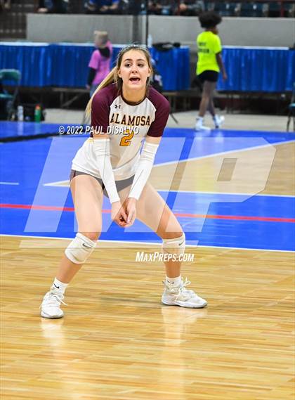Thumbnail 1 in Alamosa vs. Manitou Springs (CHSAA 3A 1st Round) photogallery.